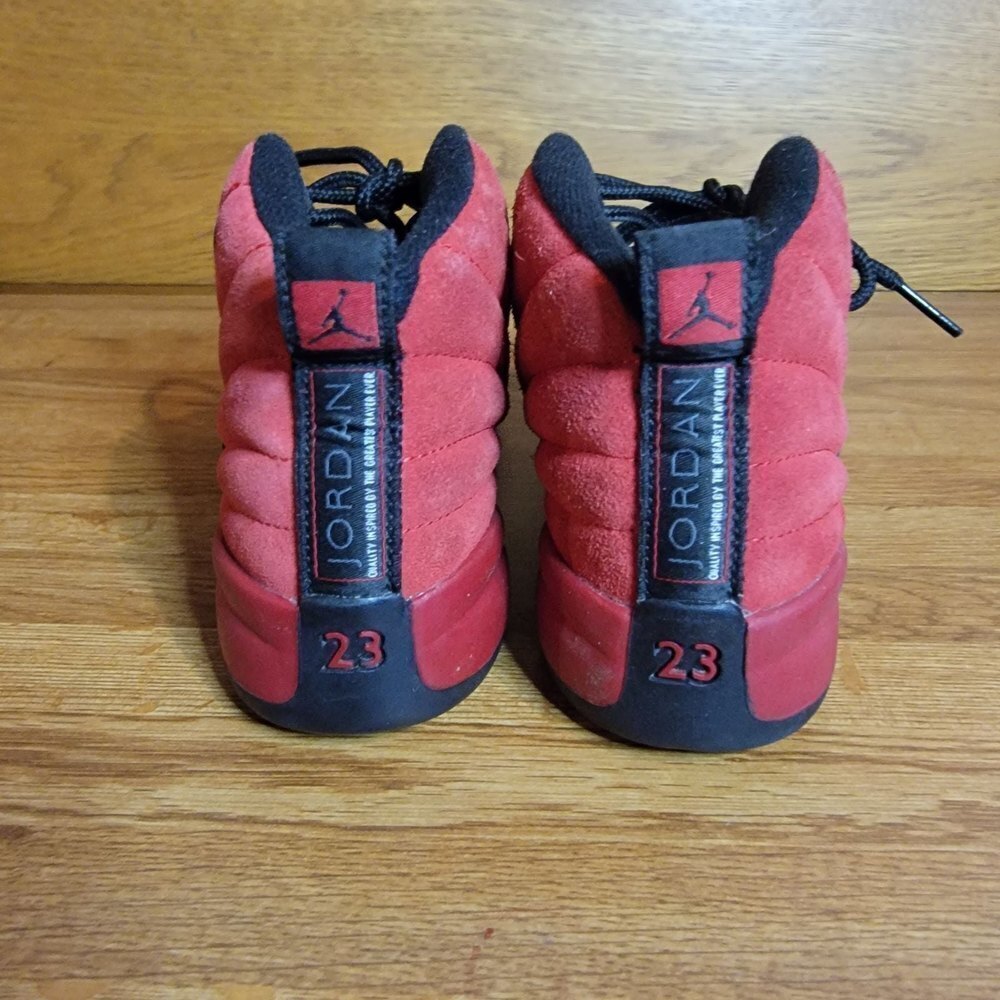 Nike Air Jordan 12 Retro Youth - Picture 6 of 10
